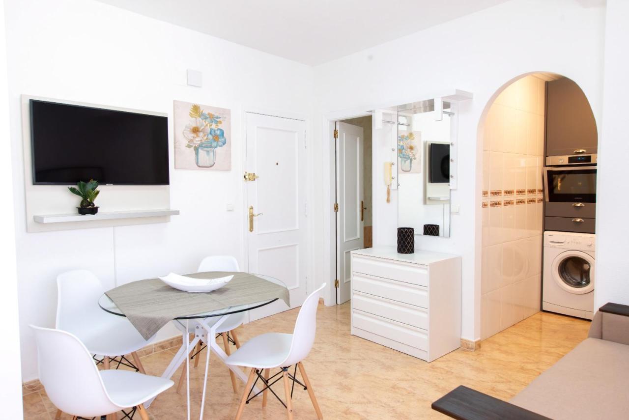 Holiday Suite Caballero De Rodas 92 Torrevieja Esterno foto